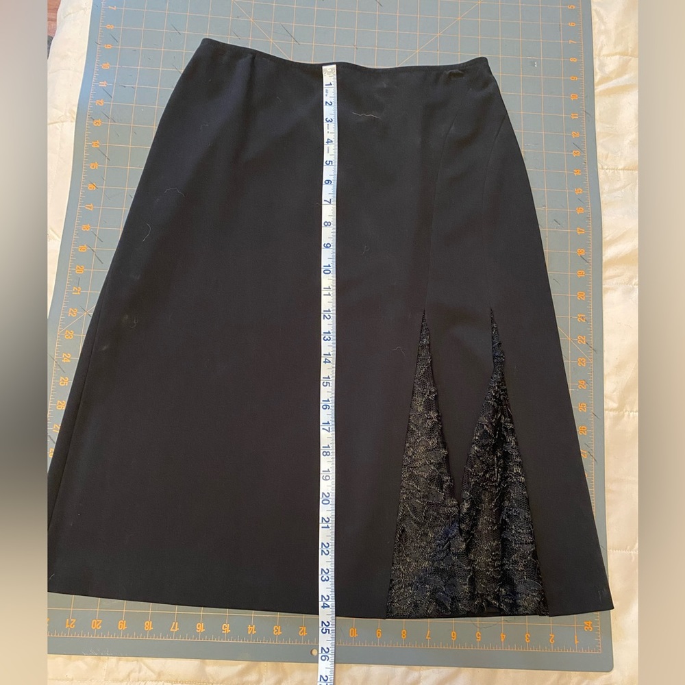 Apostrophe Essentials vintage lace skirt, size 4, black